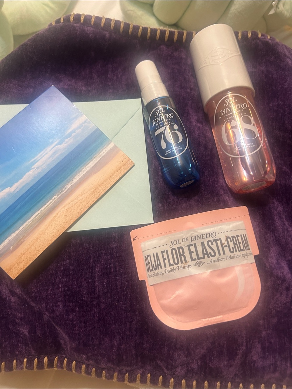 Sol de Janeiro gift set : 68 , 76, sample elasti cream, and gift card of ocean